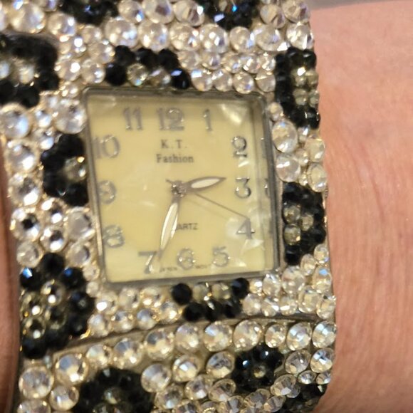 K.T. Fashion Leopard Cuff Watch~ 7 inches - Picture 5 of 8